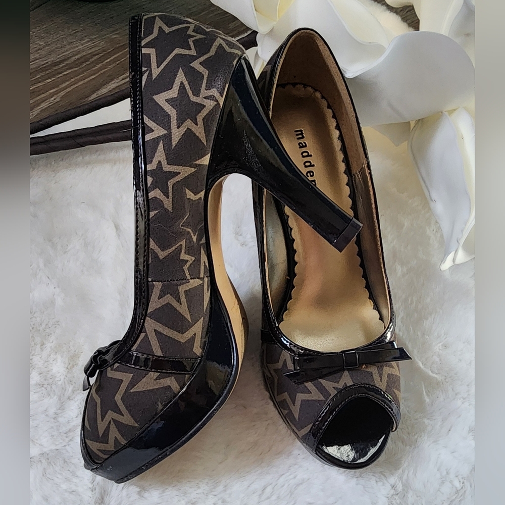Madden Girl Star Heel